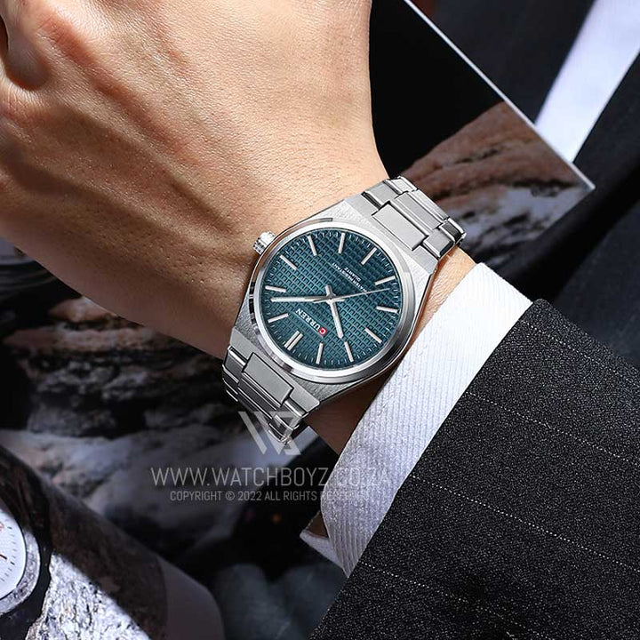 Curren 8439