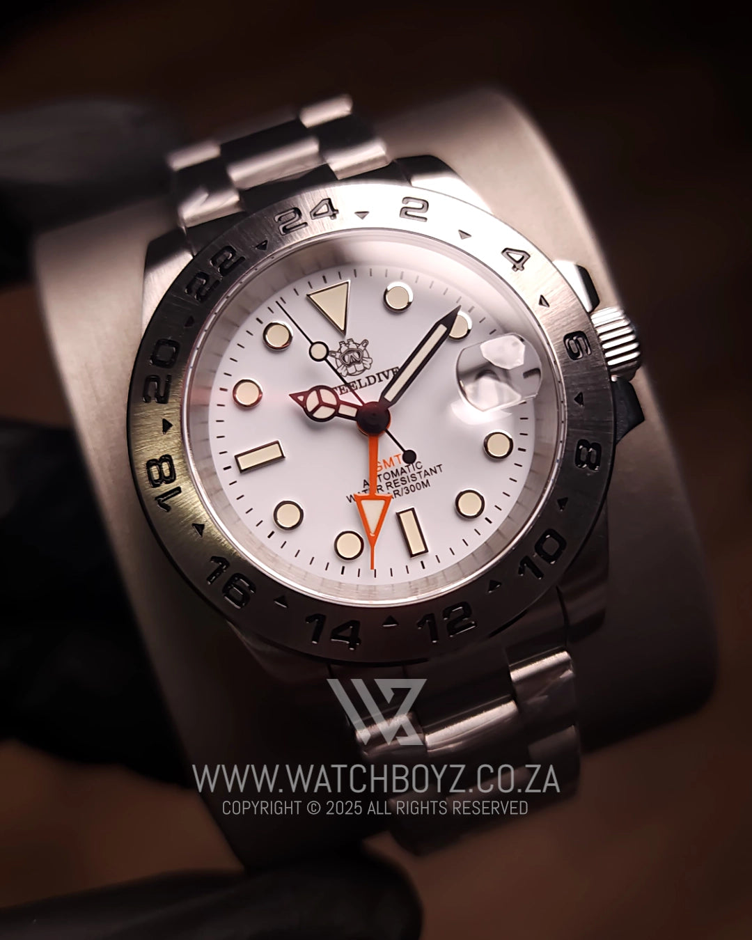 Steeldive SD1992 NH34 GMT 300M Automatic Watch – WatchBoyz Steeldive SD1992 NH34 GMT 300M Automatic Watch – WatchBoyz